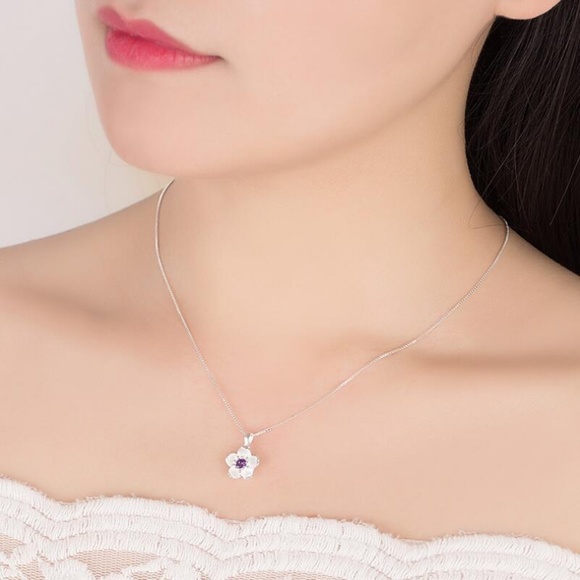 ❤️4 for $20 Sale❤️ Cherry-Blossom necklace - Picture 4 of 4